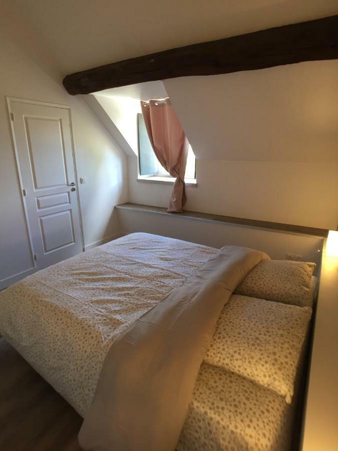 Domaine Des Trois Chateaux Moisenay 외부 사진