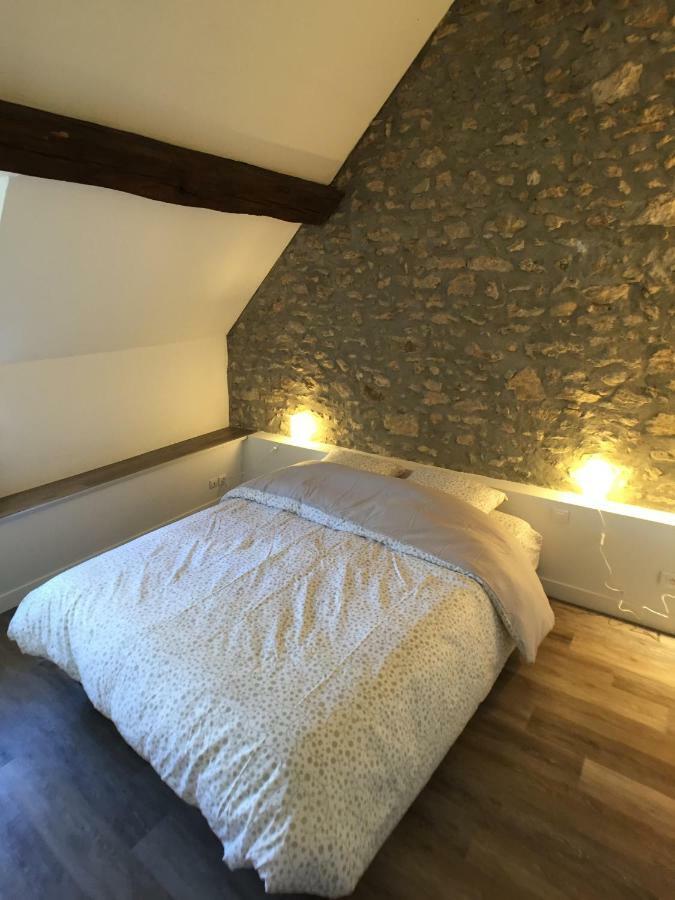 Domaine Des Trois Chateaux Moisenay 외부 사진